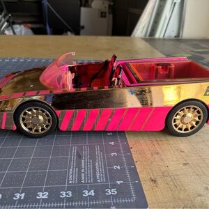 L.O.L. Surprise! Gold and Pink Convertible